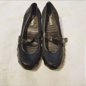 Skechers Slip On Shoes Women Size 7